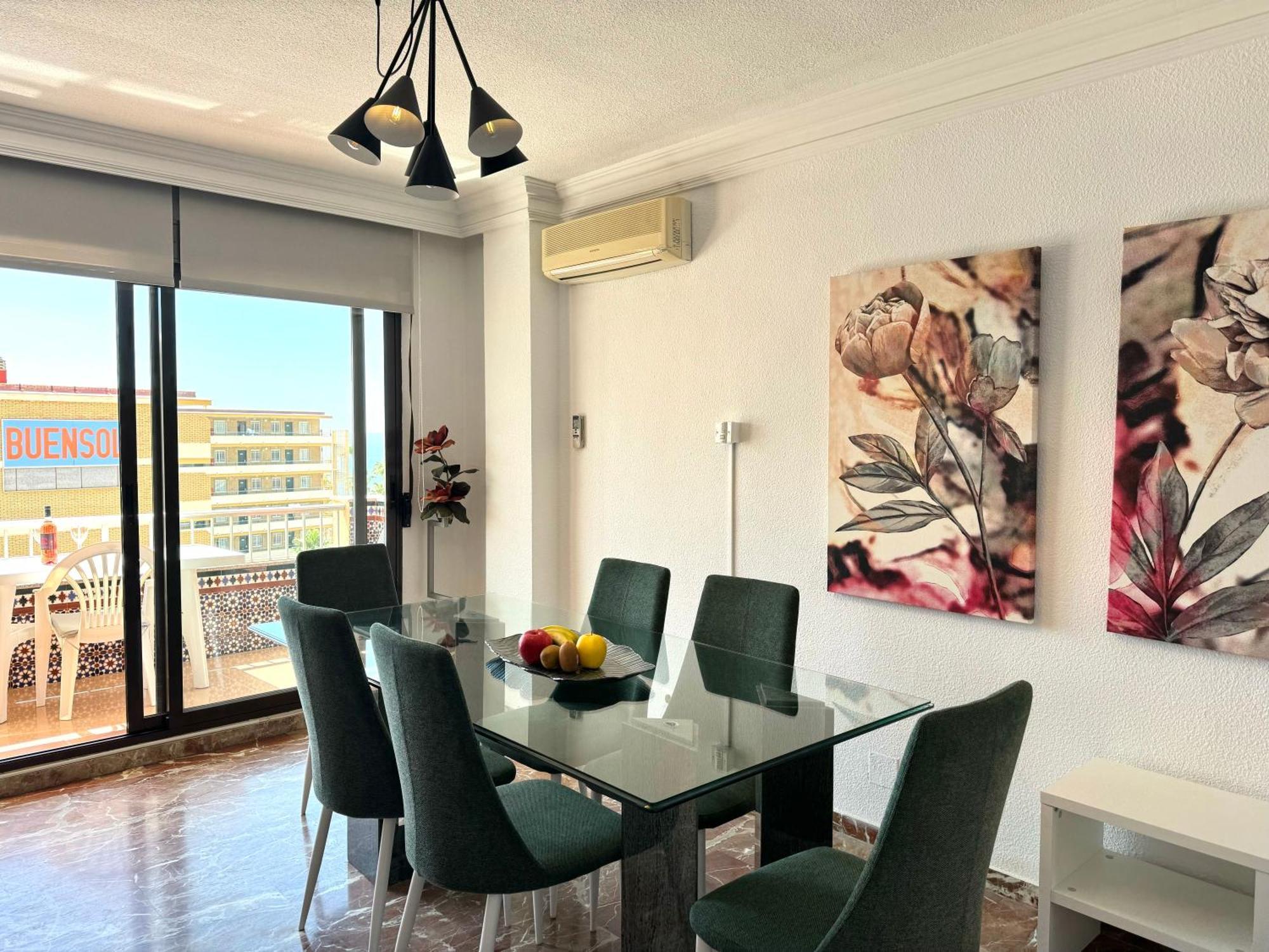 Апартаменты La Carihuela A 150 Metros De La Playa Con Espectaculares Vistas Торремолинос Экстерьер фото